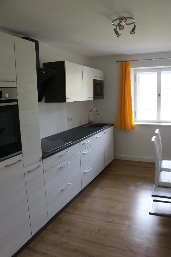 Zur Alten Schmiede Apartment *